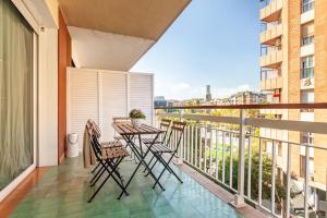 A balcony or terrace at Flateli Paris
