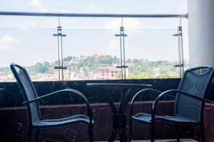 Area soggiorno di GNS Hotel Kampala
