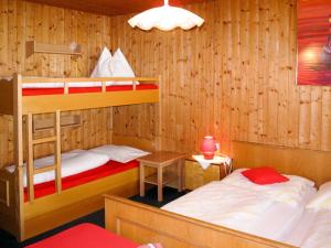 Ένα ή περισσότερα κρεβάτια σε δωμάτιο στο Holiday Home Moosen - NKI210 by Interhome +21 φωτογραφίες