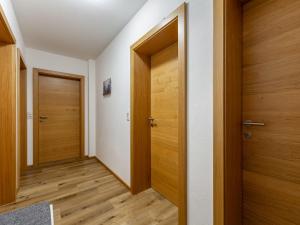 Zdjęcie z galerii obiektu Apartment Apart Wurm-2 by Interhome w mieście Stummerberg