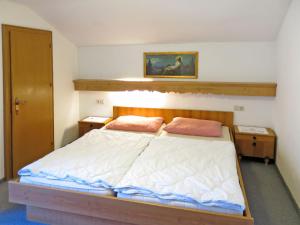 Posteľ alebo postele v izbe v ubytovaní Apartment Schoberhof by Interhome