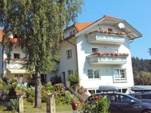 The building in which Az apartmant is located