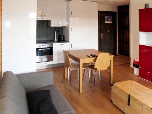 Gallery image of Apartment Mirabeau by Interhome in Les Collons