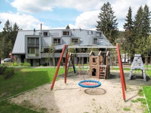 Herní místnost nebo prostor pro děti v ubytování Studio Harrachov - HRA140 by Interhome