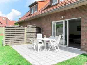 Gallery image of Holiday Home Ferienhaus Sonne by Interhome in Wiarden