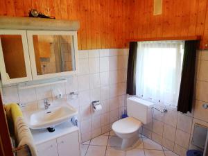Koupelna v ubytování Apartment Christl by Interhome
