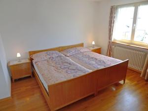 Postel nebo postele na pokoji v ubytování Apartment Beau Site-2 by Interhome