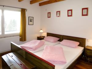 Ένα ή περισσότερα κρεβάτια σε δωμάτιο στο Holiday Home Schuler by Interhome