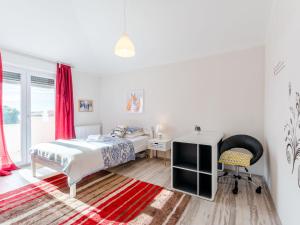 Postel nebo postele na pokoji v ubytování Holiday Home Queen Ahn by Interhome