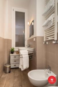 Ванная комната в Affittacamere Il Viaggiatore