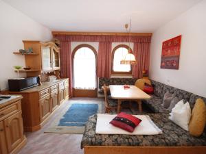 Posedenie v ubytovaní Apartment Hundsbichler-1 by Interhome