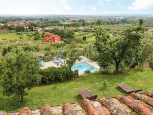 The swimming pool at or close to Holiday Home Agrumi by Interhome
