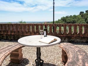 A balcony or terrace at Holiday Home Borgo della Limonaia-4 by Interhome