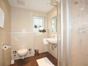 Kúpeľňa v ubytovaní Apartment Pfeifer-2 by Interhome + 11 fotografií