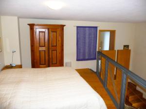 Katil atau katil-katil dalam bilik di Apartment Rosengarten by Interhome +8 gambar