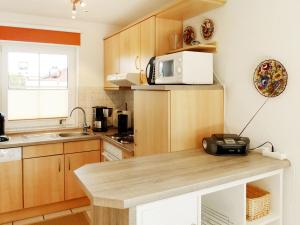 A kitchen or kitchenette at Holiday Home Richtpfad by Interhome
