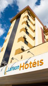 Το κτήριο όπου στεγάζεται  το ξενοδοχείο