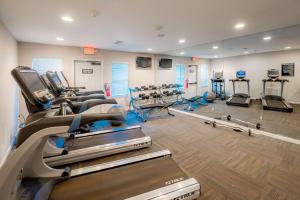 Modern 2BR Top Location with Gym & Parking