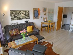 Area soggiorno di Apartment Promenade - Utoring-49 by Interhome