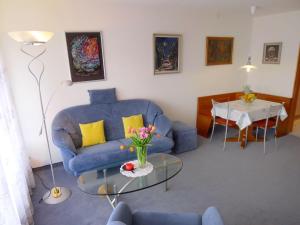 Foto dalla galleria di Apartment Promenade - Utoring-66 by Interhome a Arosa