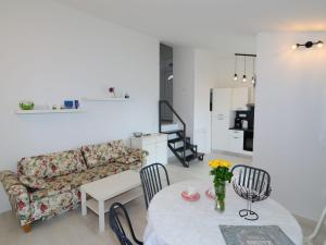 Posedenie v ubytovaní Apartment Mirela-2 by Interhome + 19 fotografií
