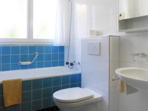 A bathroom at Apartment Matten - Utoring-15 by Interhome