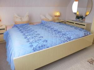 Postel nebo postele na pokoji v ubytování Apartment Büscher-2 by Interhome