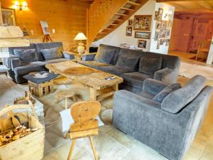 Gallery image of Chalet Les 3 Soeurs by Interhome in Villars-sur-Ollon