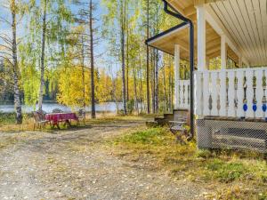 Zahrada ubytování Holiday Home Hiekkalampi by Interhome