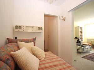 Postel nebo postele na pokoji v ubytování Apartment Alpenland-18 by Interhome