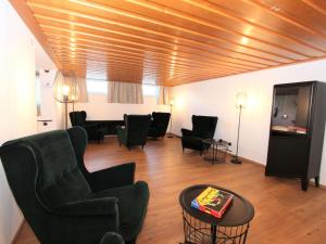 Posezení v ubytování Apartment Alpenland-18 by Interhome