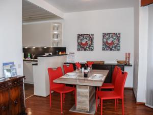 Gallery image of Apartment Residenza Cassarate Lago-1 in Lugano