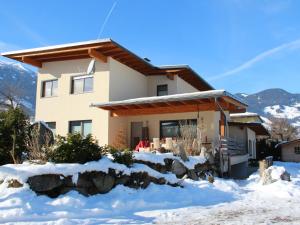 Nespecifikovaný výhled na hory nebo výhled na hory při pohledu z apartmánu