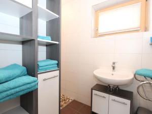 Fotografie z fotogalerie ubytování Apartment Barbara-1 by Interhome v destinaci Fügen
