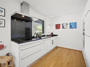 Kjøkken eller kjøkkenkrok på Apartment Liebrand by Interhome