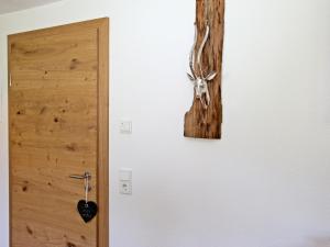 Kép Apartment Renauer by Interhome szállásáról Mösernben a galériában