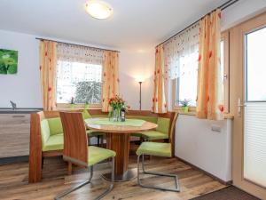Setusvæði á Apartment Wildbachl by Interhome