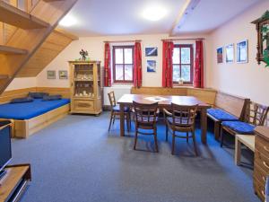 Postel nebo postele na pokoji v ubytování Apartment Ostružná-1 by Interhome + 36 fotografií