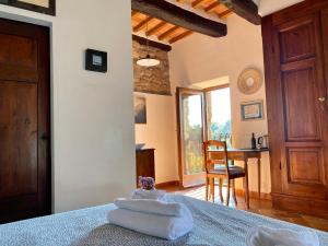 Fotografia z galérie ubytovania La Sorpresa Monolocale con VISTA VALLATA v destinácii Pitigliano