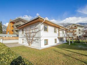 Nespecifikovaný výhled na hory nebo výhled na hory při pohledu z apartmánu