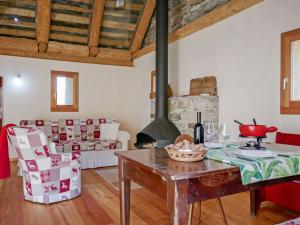 Posezení v ubytování Holiday Home Rustico Andrea by Interhome