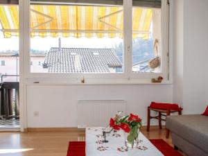 Posezení v ubytování Apartment Ca' dal Pio by Interhome