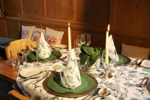 Zdjęcie z galerii obiektu Hotel Enzian & Apartmenthotel Johannes w mieście Obergurgl