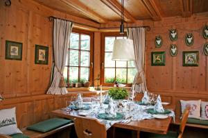 Zdjęcie z galerii obiektu Hotel Enzian & Apartmenthotel Johannes w mieście Obergurgl