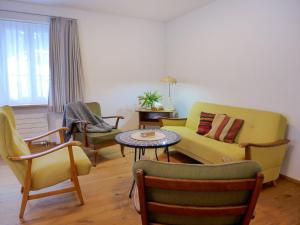 Кът за сядане в Apartment Matte - Alte Post by Interhome