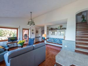 Χώρος καθιστικού στο Holiday Home Villa Lara by Interhome