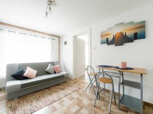 Posezení v ubytování Holiday Home Cherry by Interhome