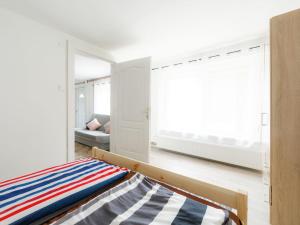 Postel nebo postele na pokoji v ubytování Holiday Home Cherry by Interhome
