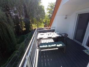 Rõdu või terrass majutusasutuses Relax Apartment