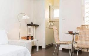 A bed or beds in a room at Pistrucci by Halldis